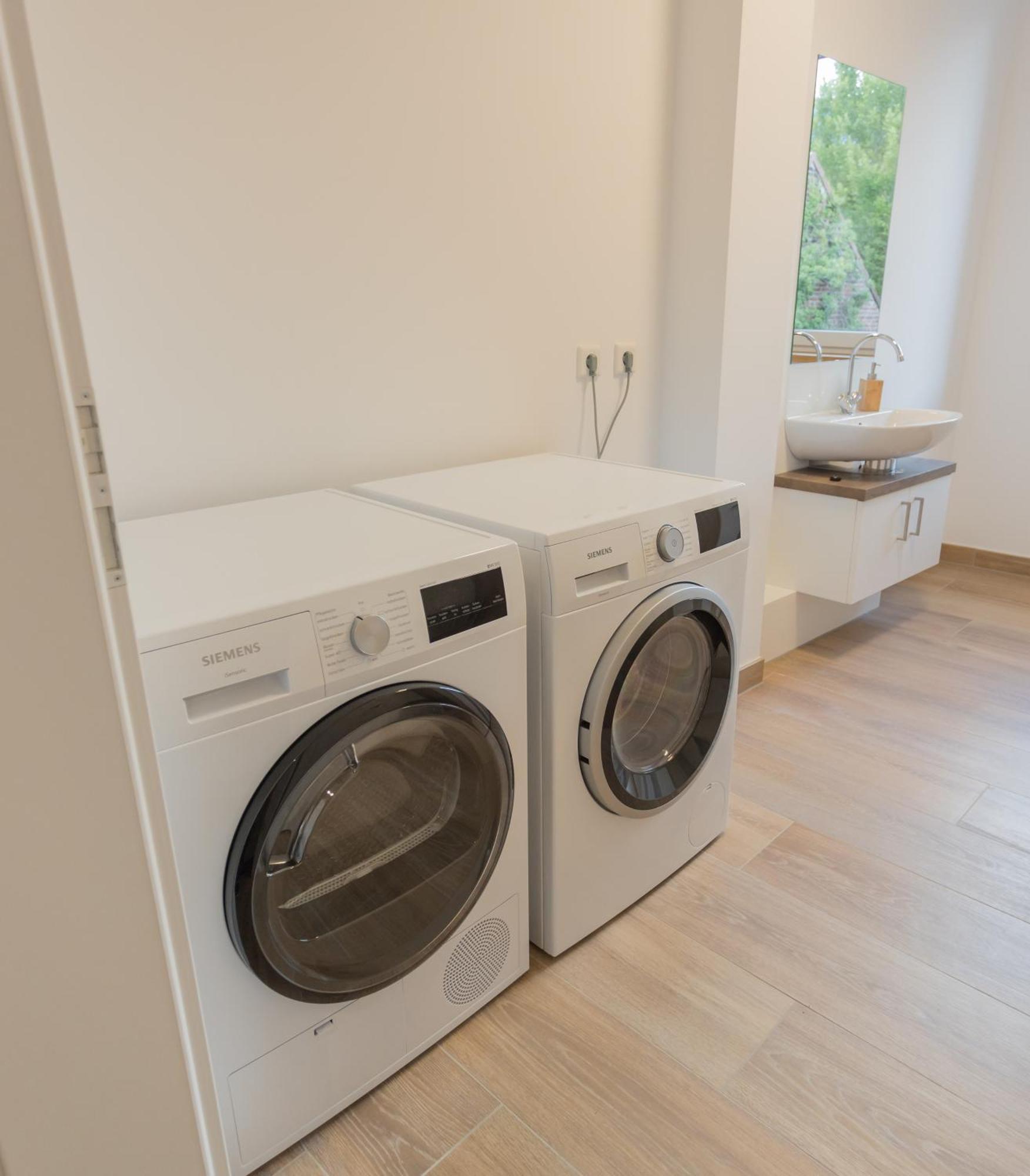 Stilvolles City-Apartment Glocke ลือดิงเฮาเซน ภายนอก รูปภาพ