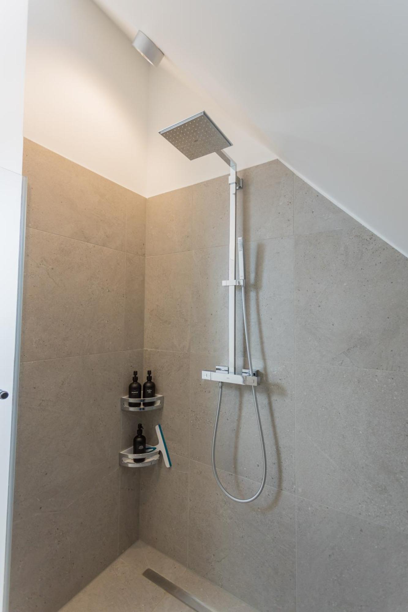 Stilvolles City-Apartment Glocke ลือดิงเฮาเซน ภายนอก รูปภาพ